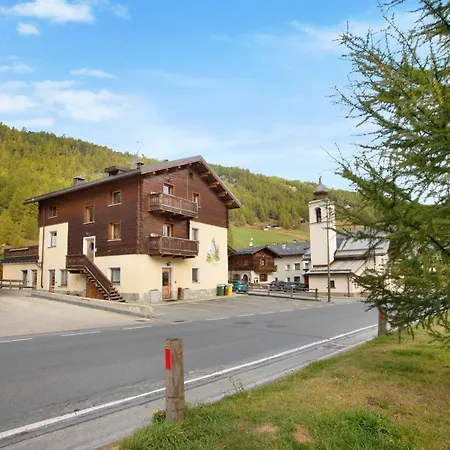 Aris Ables Apartment